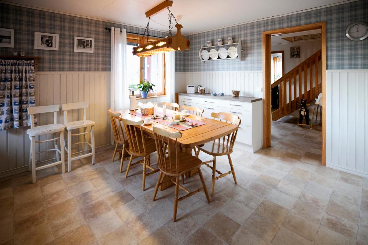 Mellangarden Hostel Vasterbykil Bagian luar foto