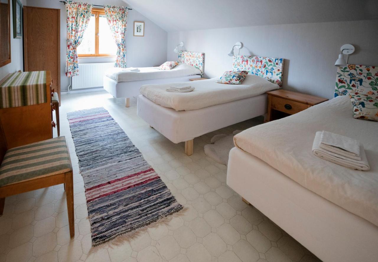 Mellangarden Hostel Vasterbykil Bagian luar foto